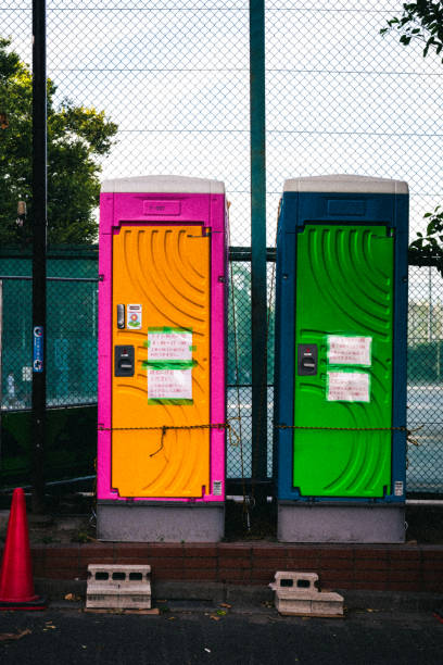 Best Luxury portable toilet rental  in Eastwood, MI